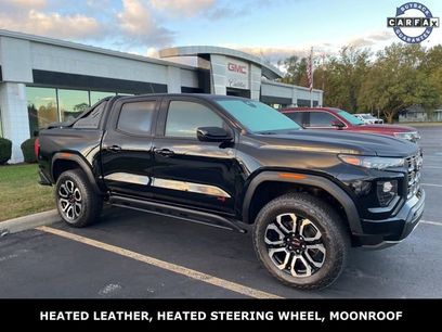 Used 2025 GMC Canyon AT4 w/ Nightfall Edition