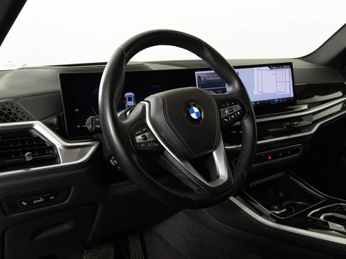 Used 2024 BMW X5 xDrive40i image 5