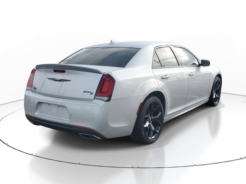 Used 2021 Chrysler 300 S w/ S Model Appearance Package image 4
