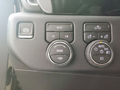 New 2026 Chevrolet Silverado 1500 RST w/ Max Trailering Package AWD/4WD image 24