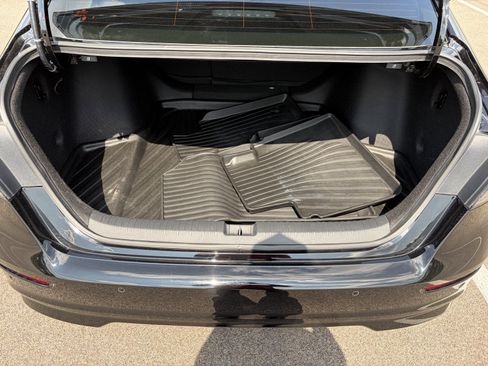 Used 2024 Honda Accord Touring image 32