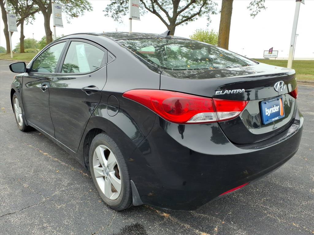 Used 2013 Hyundai Elantra GLS w/ Preferred Pkg FWD image 5
