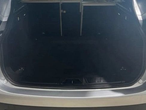 Used 2017 Jaguar F-PACE Prestige AWD/4WD image 11
