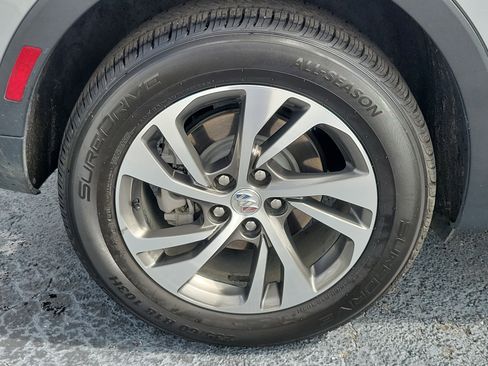 Used 2023 Buick Envision Essence image 7