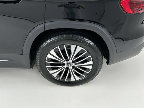 Certified 2025 Mercedes-Benz EQB 250+ image 33