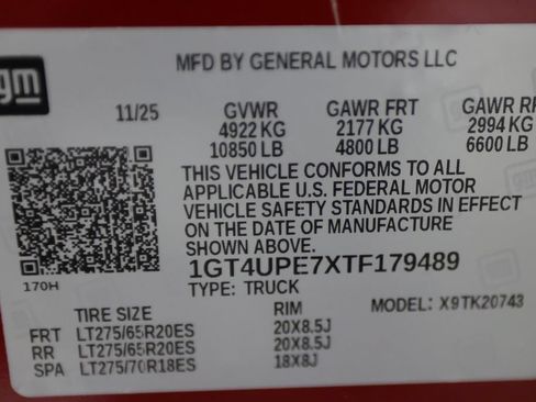 Used 2026 GMC Sierra 2500 AT4 w/ AT4 Premium Plus Package AWD/4WD image 60