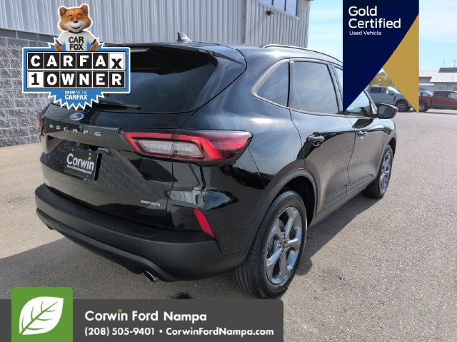 Used 2025 Ford Escape ST-Line AWD/4WD image 3