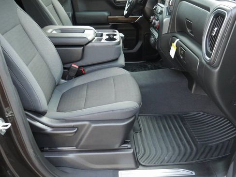 Used 2019 Chevrolet Silverado 1500 LT w/ All-Star Edition image 19