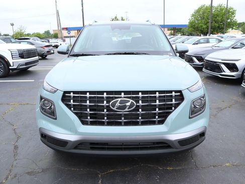 New 2026 Hyundai Venue SEL FWD image 9
