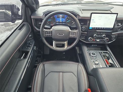 Used 2023 Ford Expedition Max Limited image 31