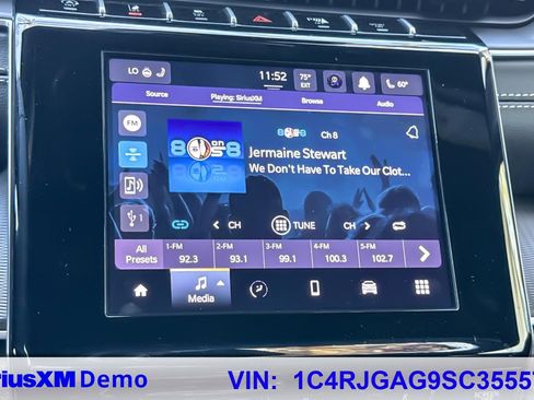 Used 2025 Jeep Grand Cherokee Altitude RWD image 35