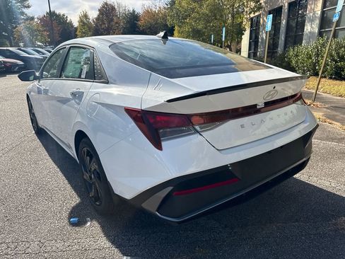 Certified 2026 Hyundai Elantra Sport image 7