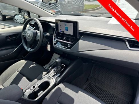 Used 2026 Toyota Corolla LE FWD image 19