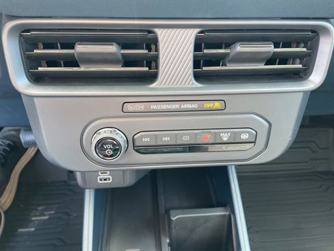 New 2026 Ford Maverick XL image 41