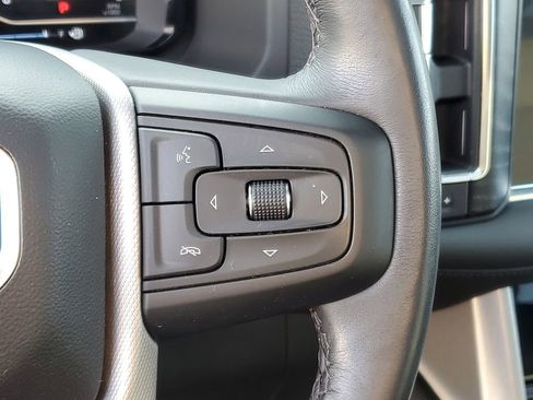 Used 2023 GMC Yukon Denali image 16