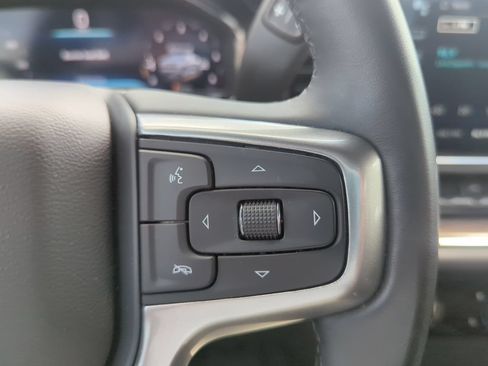 Certified 2024 Chevrolet Silverado 1500 LT AWD/4WD image 19