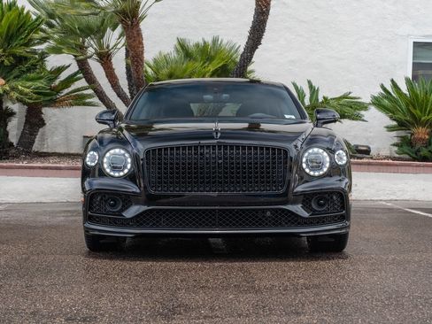 Used 2024 Bentley Flying Spur S V8 AWD/4WD image 32