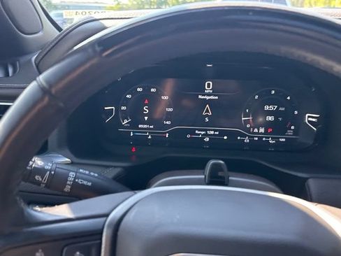 Used 2023 GMC Yukon Denali w/ Denali Reserve Package AWD/4WD image 25