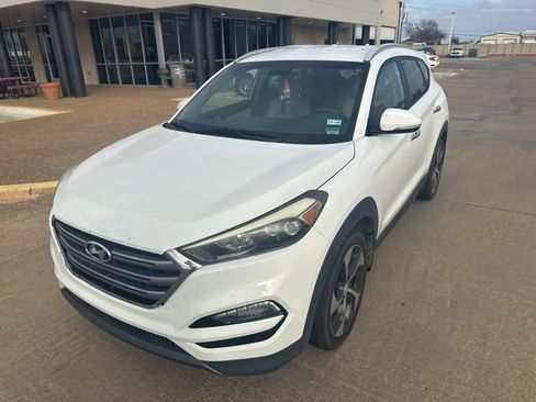 Used 2016 Hyundai Tucson Limited image 3