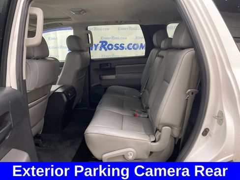 Used 2015 Toyota Sequoia SR5 w/ Premium Package AWD/4WD image 12