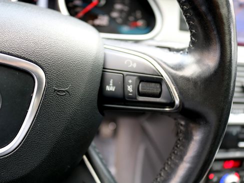 Used 2014 Audi Q7 3.0T Premium image 20