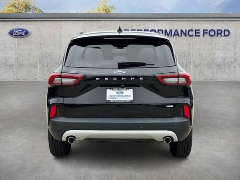 Certified 2023 Ford Escape SE FWD image 8