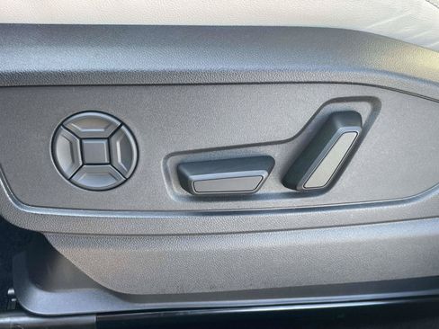 Used 2025 Audi Q5 Prestige AWD/4WD image 19