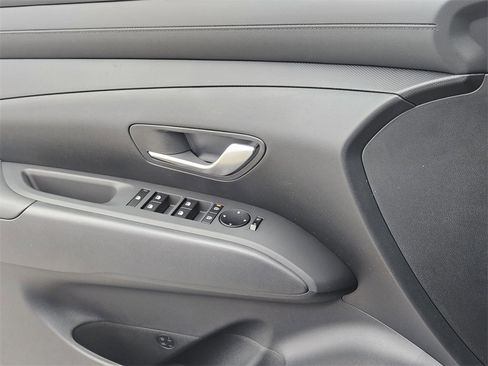 New 2026 Hyundai Tucson SEL image 22