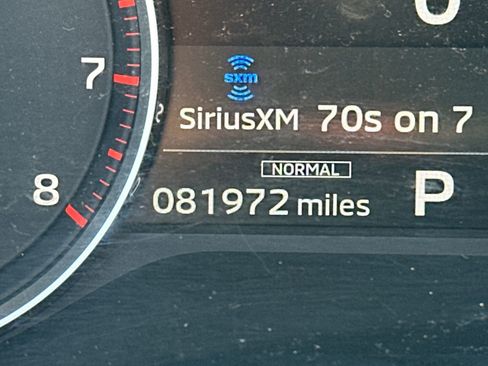 Used 2022 Mitsubishi Outlander SEL image 28