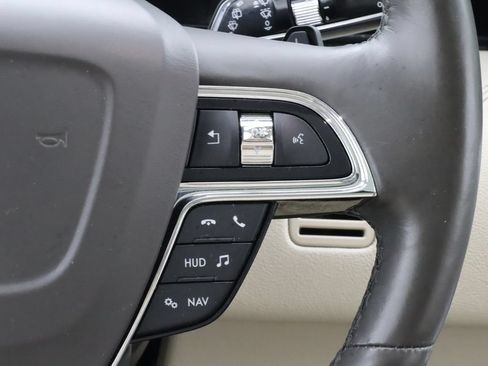 Used 2020 Lincoln Navigator L Reserve w/ Luxury Package AWD/4WD image 20