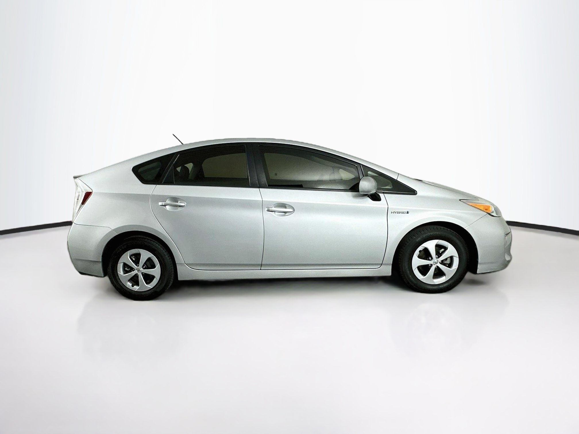 Used 2014 Toyota Prius Three FWD image 10