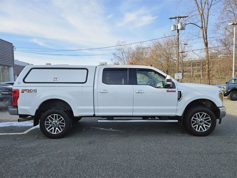 Used 2019 Ford F250 Lariat w/ Lariat Ultimate Package image 5