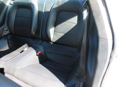 Used 2019 Ford Mustang Premium image 36