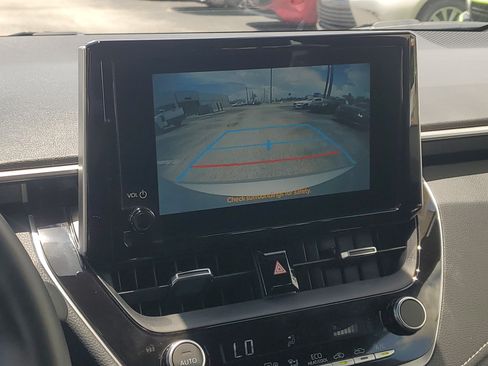Used 2025 Toyota Corolla SE FWD image 28
