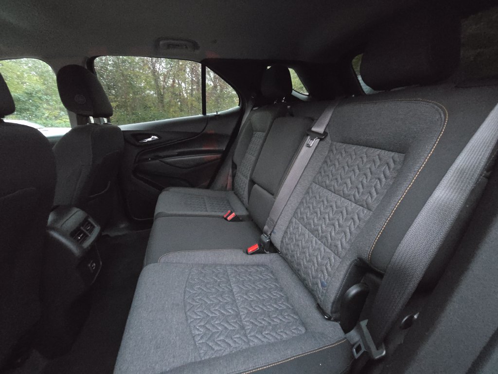 Used 2024 Chevrolet Equinox LT FWD image 21