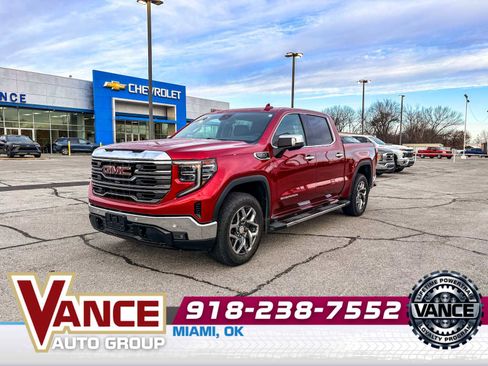 Used 2023 GMC Sierra 1500 SLT w/ SLT Premium Plus Package image 3