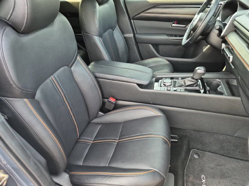 Used 2025 MAZDA CX-50 AWD 2.5 Hybrid w/ Premium Pkg image 38