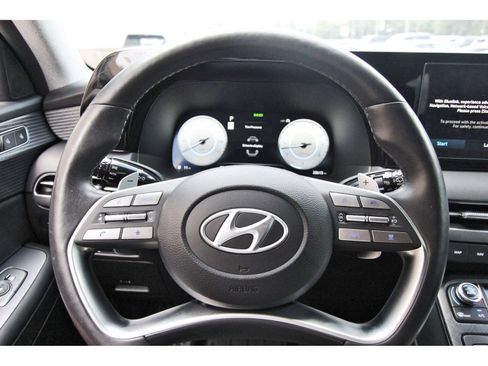 Used 2023 Hyundai Palisade Limited FWD image 15