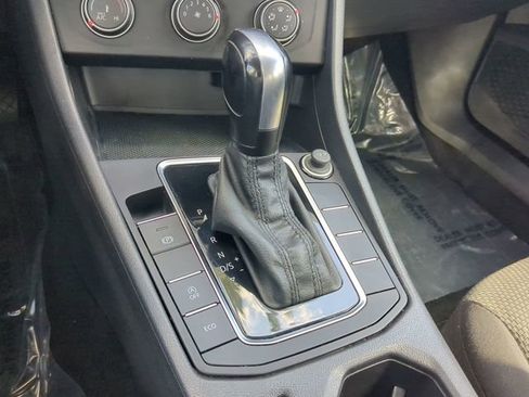 Used 2019 Volkswagen Jetta S w/ Driver Assistance Package image 22