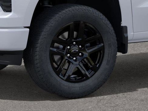 New 2026 Chevrolet Silverado 1500 Custom AWD/4WD image 9