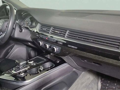 Used 2019 Audi Q7 3.0T Premium w/ Convenience Package image 22