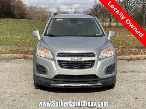 Used 2016 Chevrolet Trax LT w/ LT Convenience Package image 2