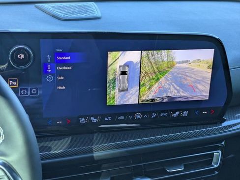 New 2026 Chevrolet Traverse High Country image 20