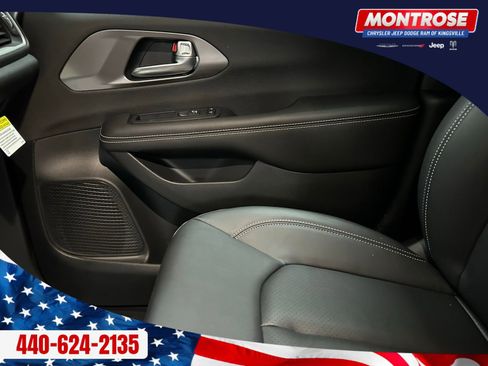 New 2026 Chrysler Voyager LX image 12