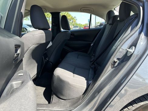 Used 2024 Toyota Corolla LE FWD image 18
