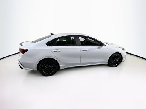 Used 2022 Kia Forte GT-Line w/ GT-Line Technology Package image 4