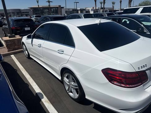Used 2014 Mercedes-Benz E 350 Sedan image 4