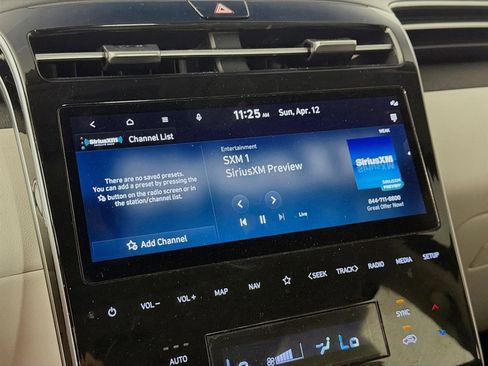 Certified 2024 Hyundai Tucson SEL w/ Convenience Package image 15