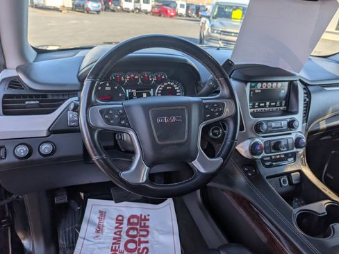 Used 2017 GMC Yukon XL SLT w/ Open Road Package image 13