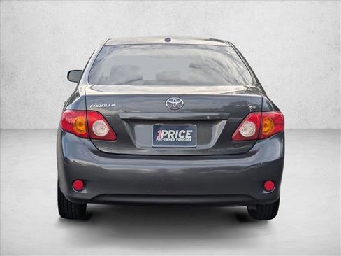 Used 2010 Toyota Corolla LE image 6